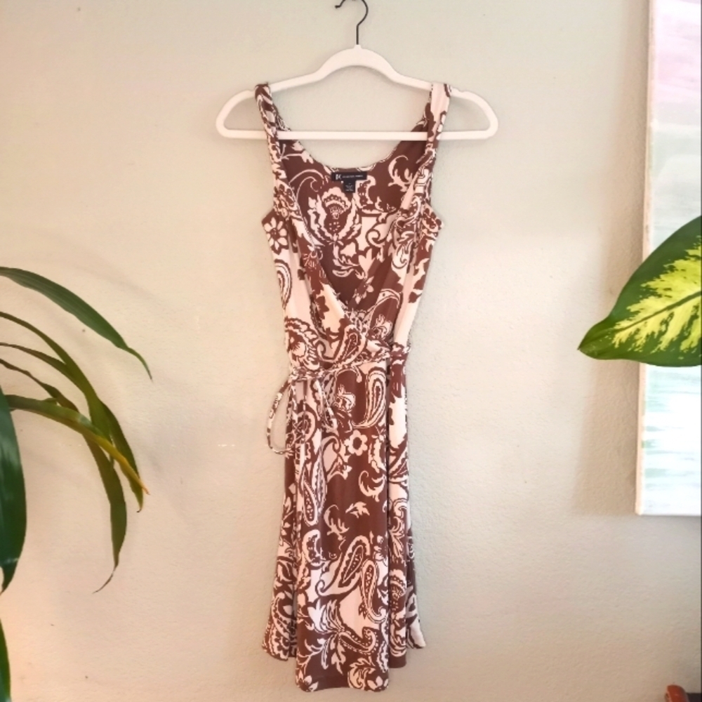 International Concepts Boho Chocolate and Cream Silk Floral Paisley V Neck Mini